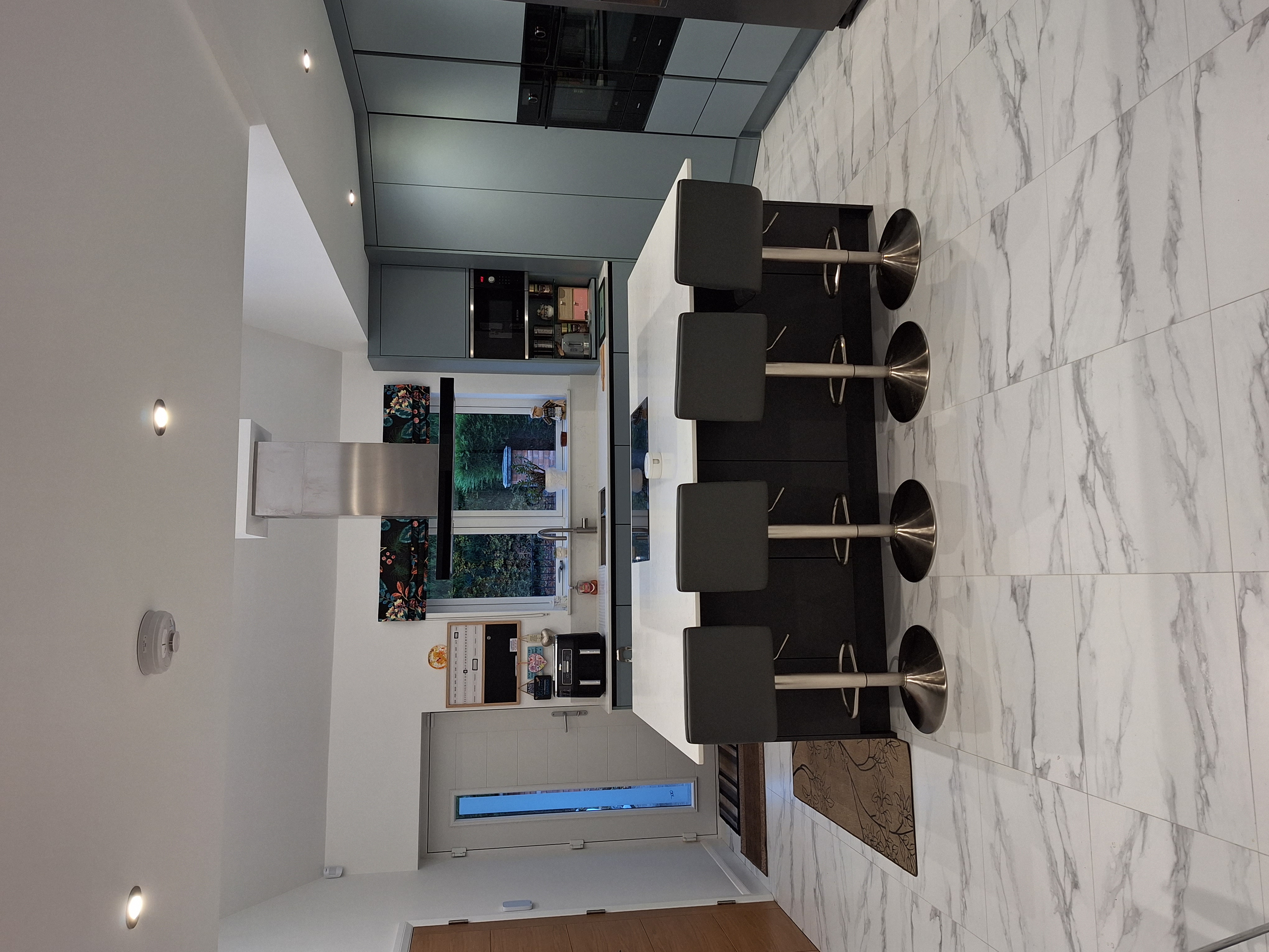 GLACIER - SUPER MATT testimonial photo  - Fully Fitted - Leeds