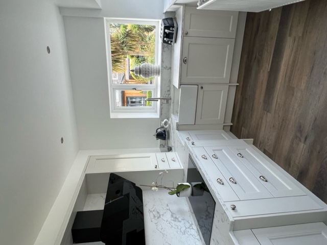 MORNINGTON BEADED testimonial photo  - Fully Fitted - Leeds