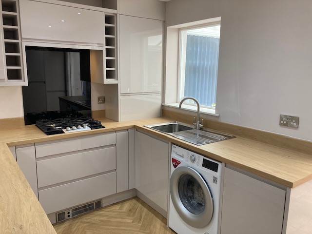 LUCENTE GLOSS A testimonial photo  - Fully Fitted - Rotherham