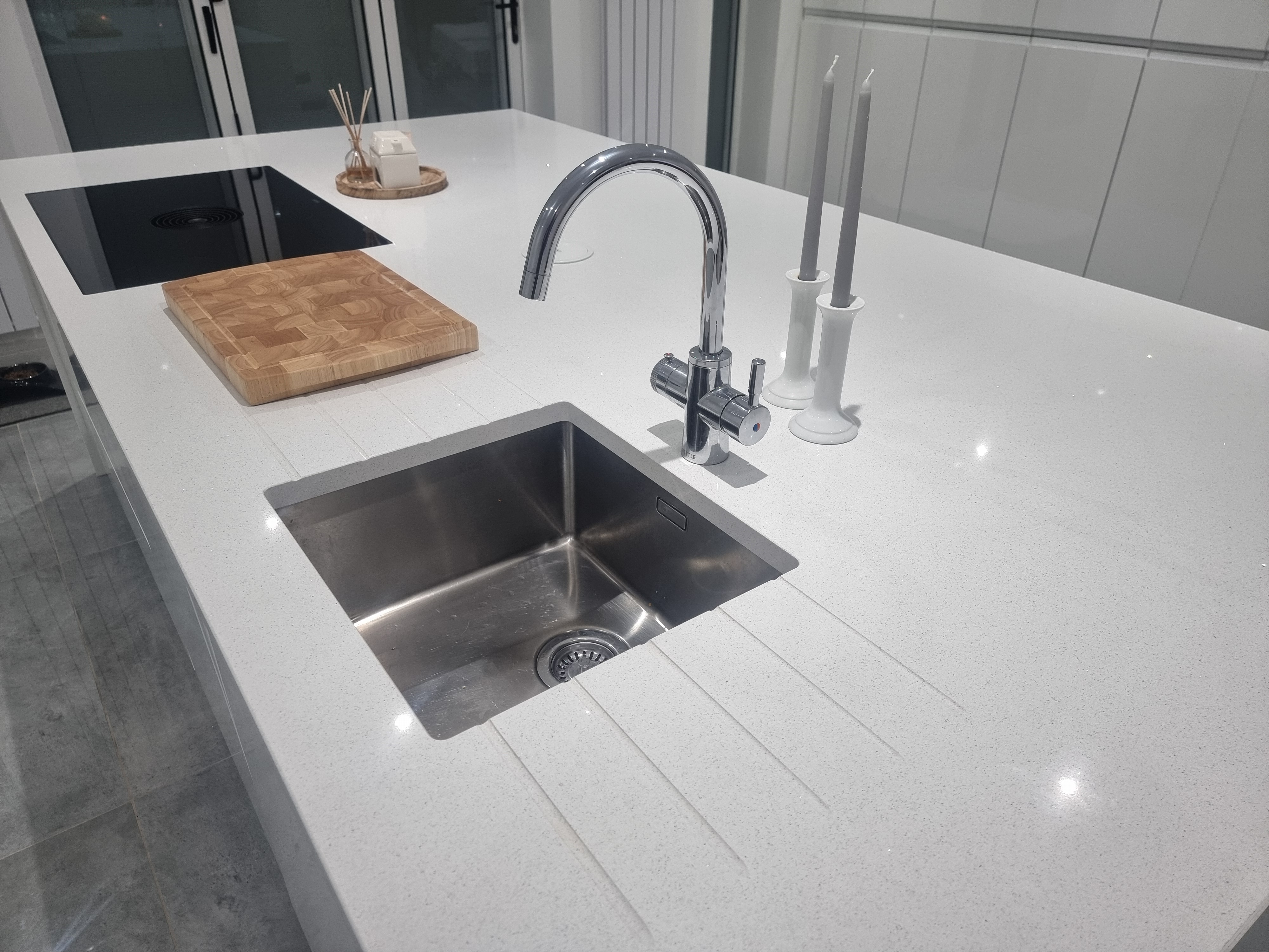 LUCENTE GLOSS A testimonial photo  - Fully Fitted - Sheffield