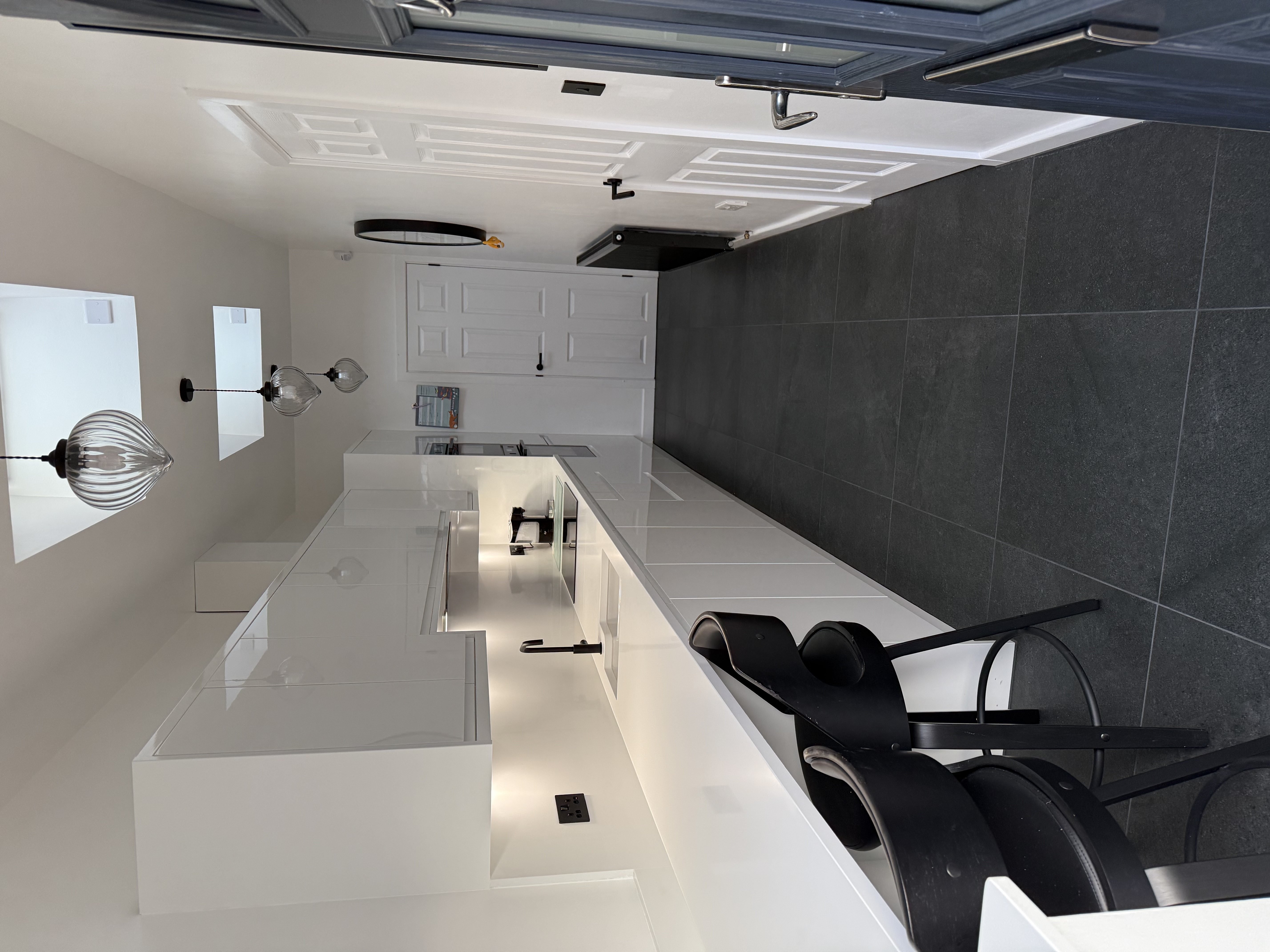 LUCENTE GLOSS A testimonial photo  - Fully Fitted - Sheffield