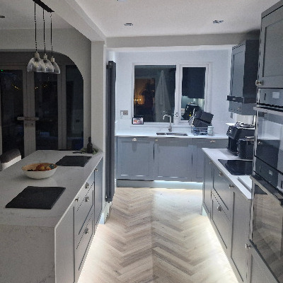 CLIFTON (MONUMENT GREY)