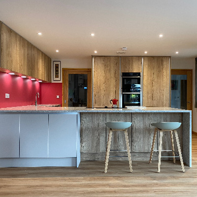 PIATTO SENSE (CASHMERE MATTE, NATURAL HALIFAX OAK)