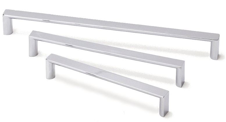 12MM D HANDLE POLISHED CHROME 329MM (320MM CENTRES)