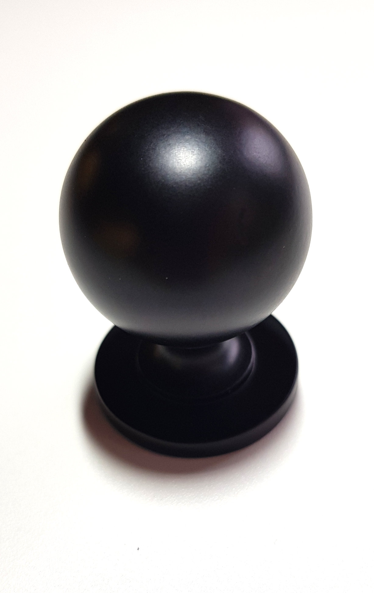 REFLECTIONS BLACK KNOB 32MM