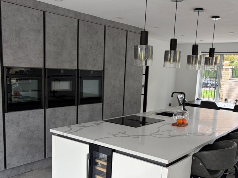 Integro Piatto Materials