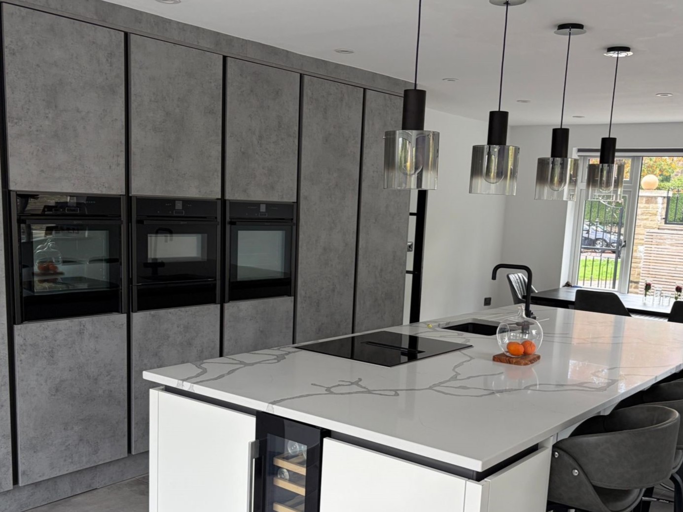 Integro True Handleless Kitchens