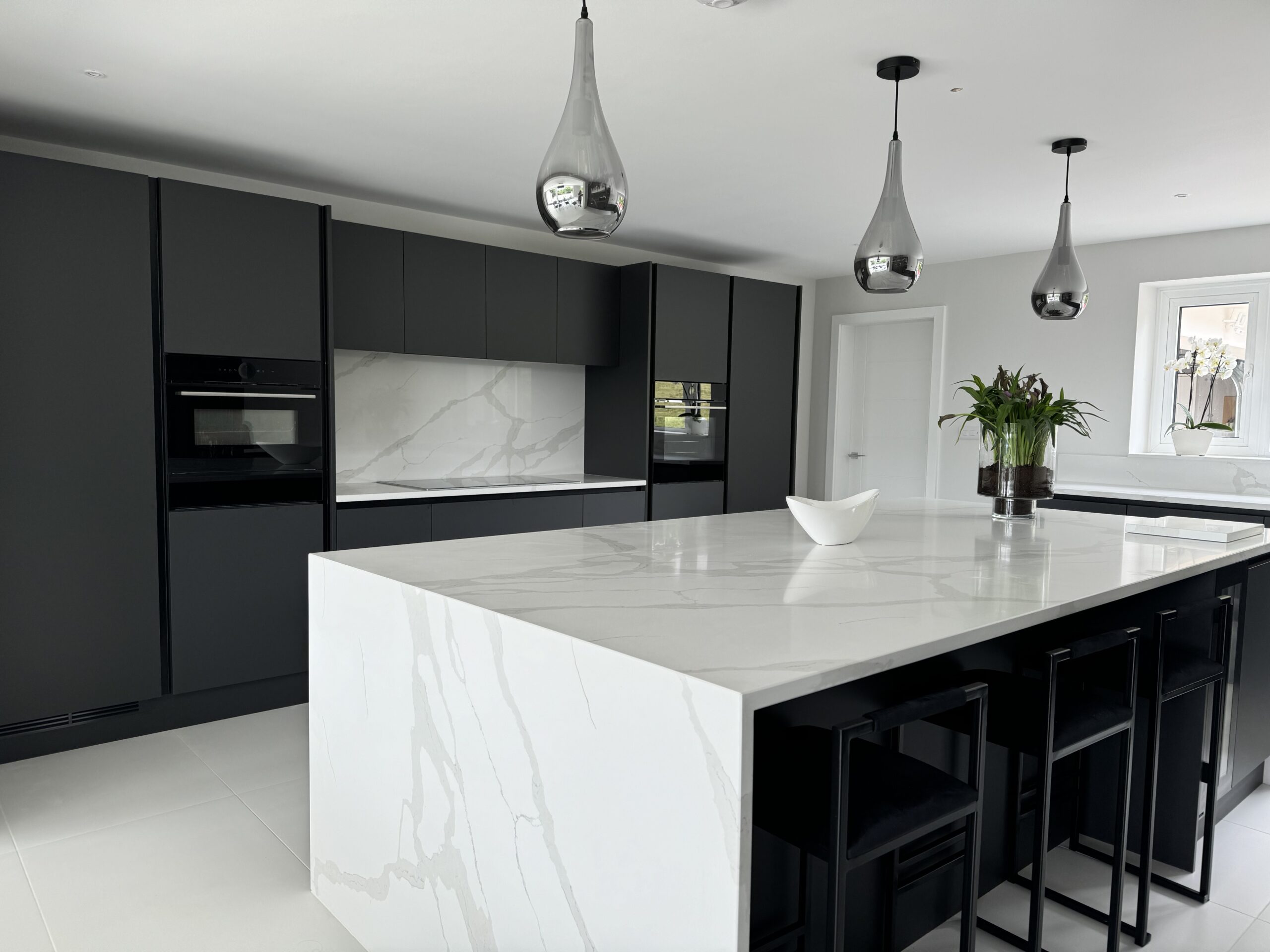 Zola Soft Matte (Graphite)