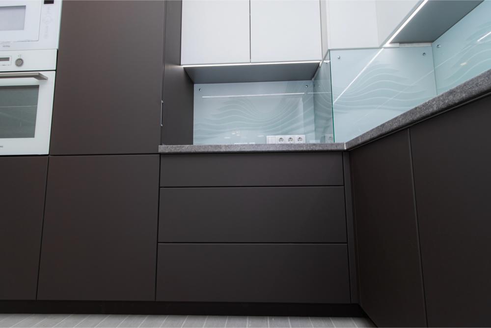 handleless kitchens benefit open plan homes